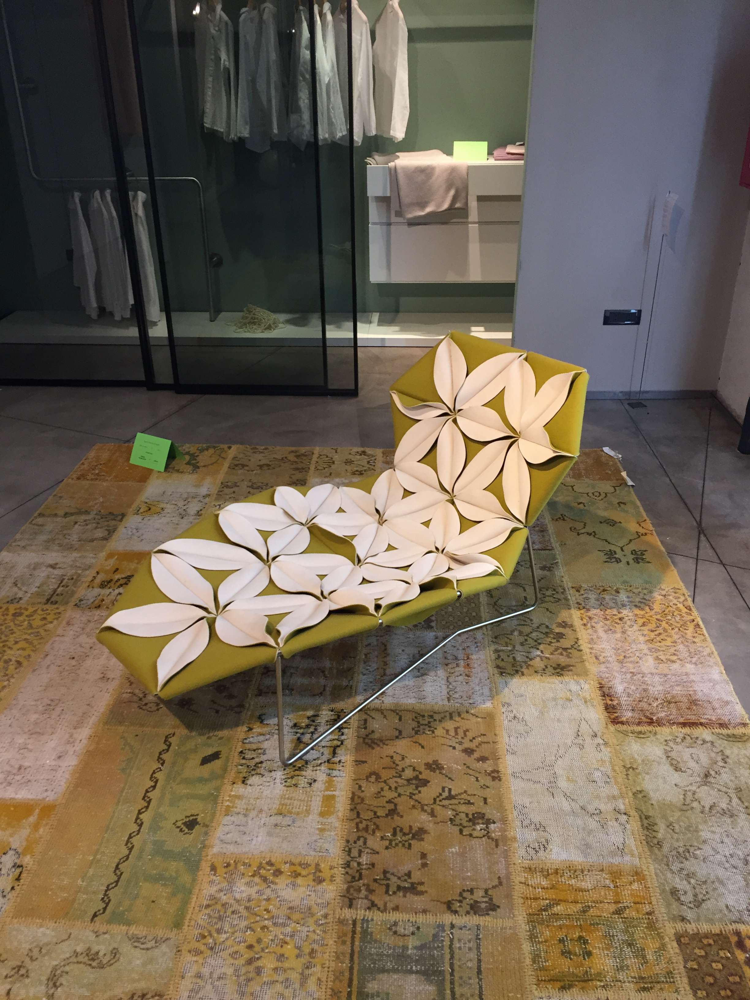 篮球比赛下注平台 - 坐具|躺椅|办公家具|设计师家具|花瓣躺椅