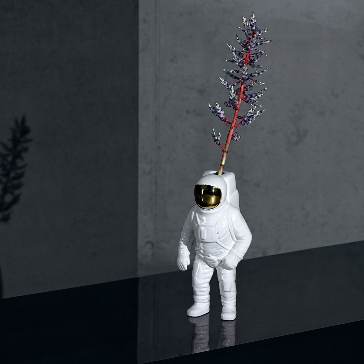 篮球比赛下注平台 - 附件|花器|办公家具|设计师家具|宇航员花瓶