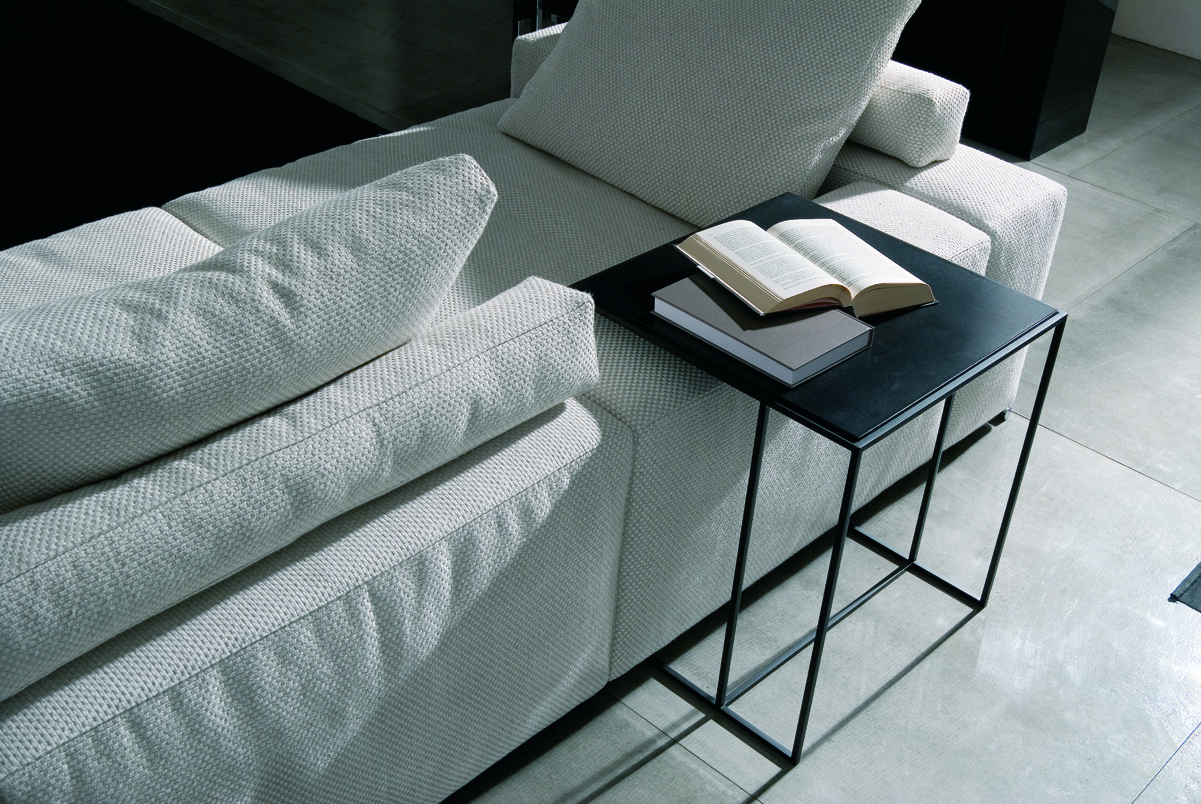 篮球比赛下注平台 - 桌几|茶几/边几|办公家具|设计师家具|莱格青铜边几