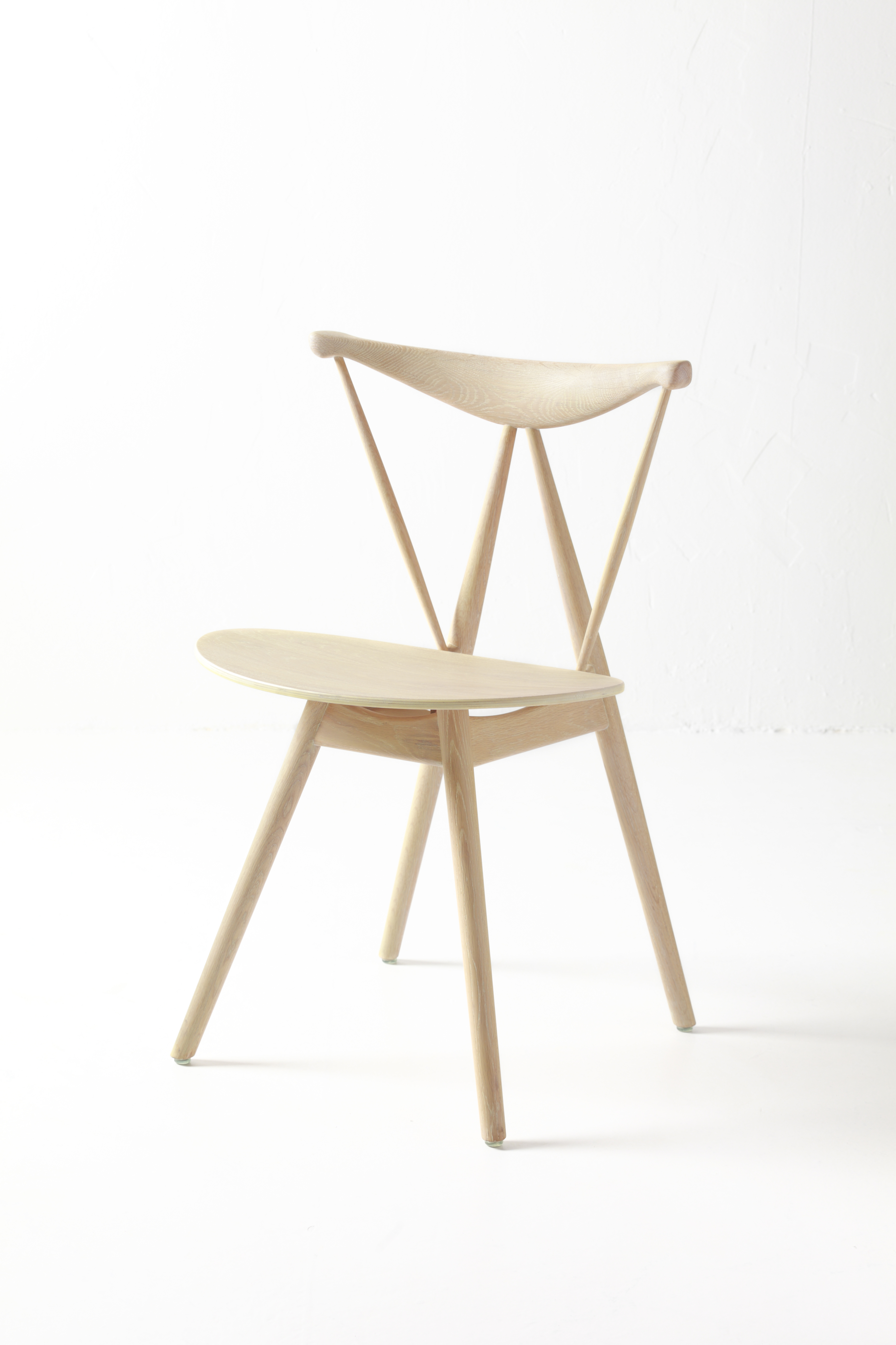 篮球比赛下注平台 - 坐具|餐椅|办公家具|设计师家具|Piano Chair