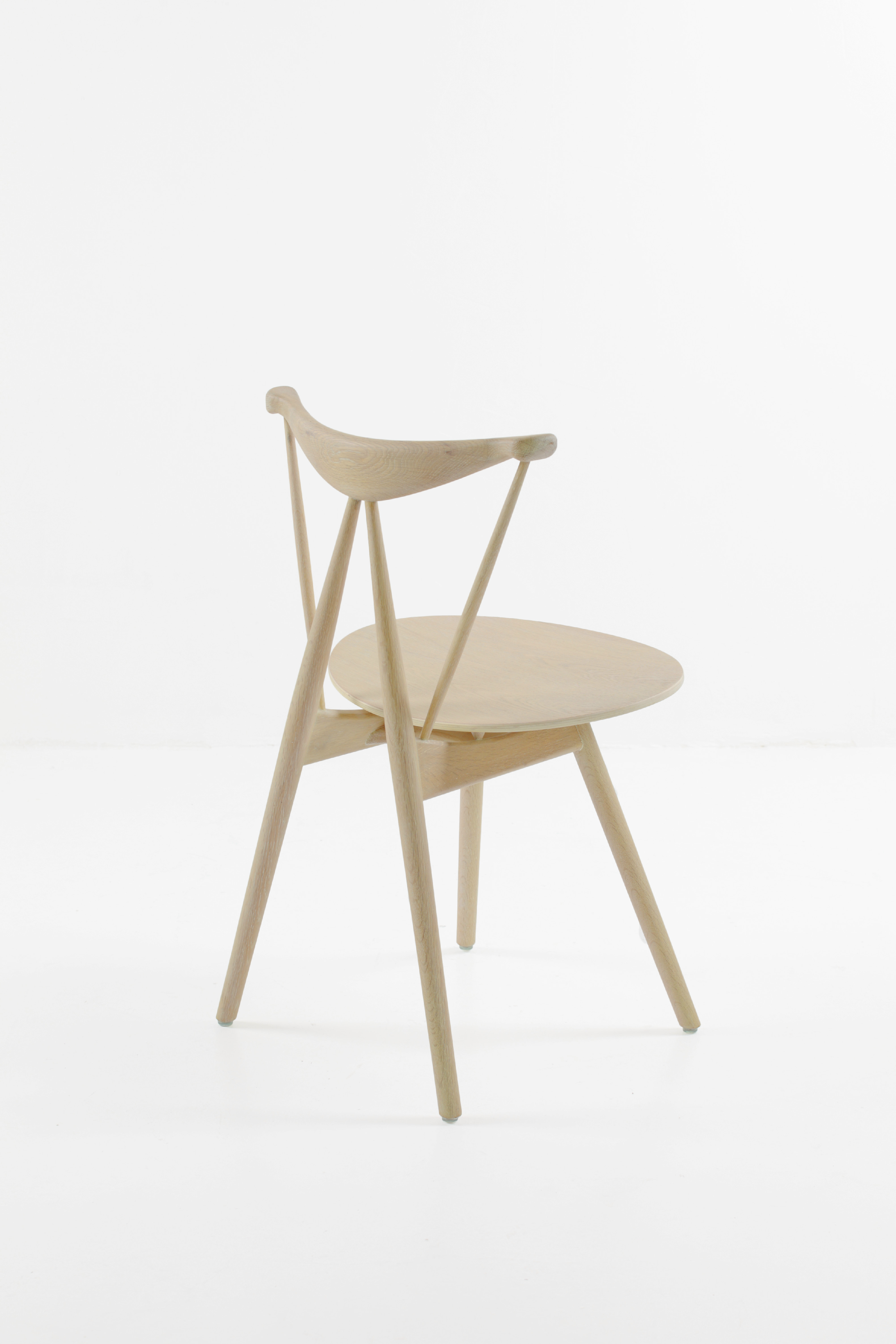 篮球比赛下注平台 - 坐具|餐椅|办公家具|设计师家具|Piano Chair