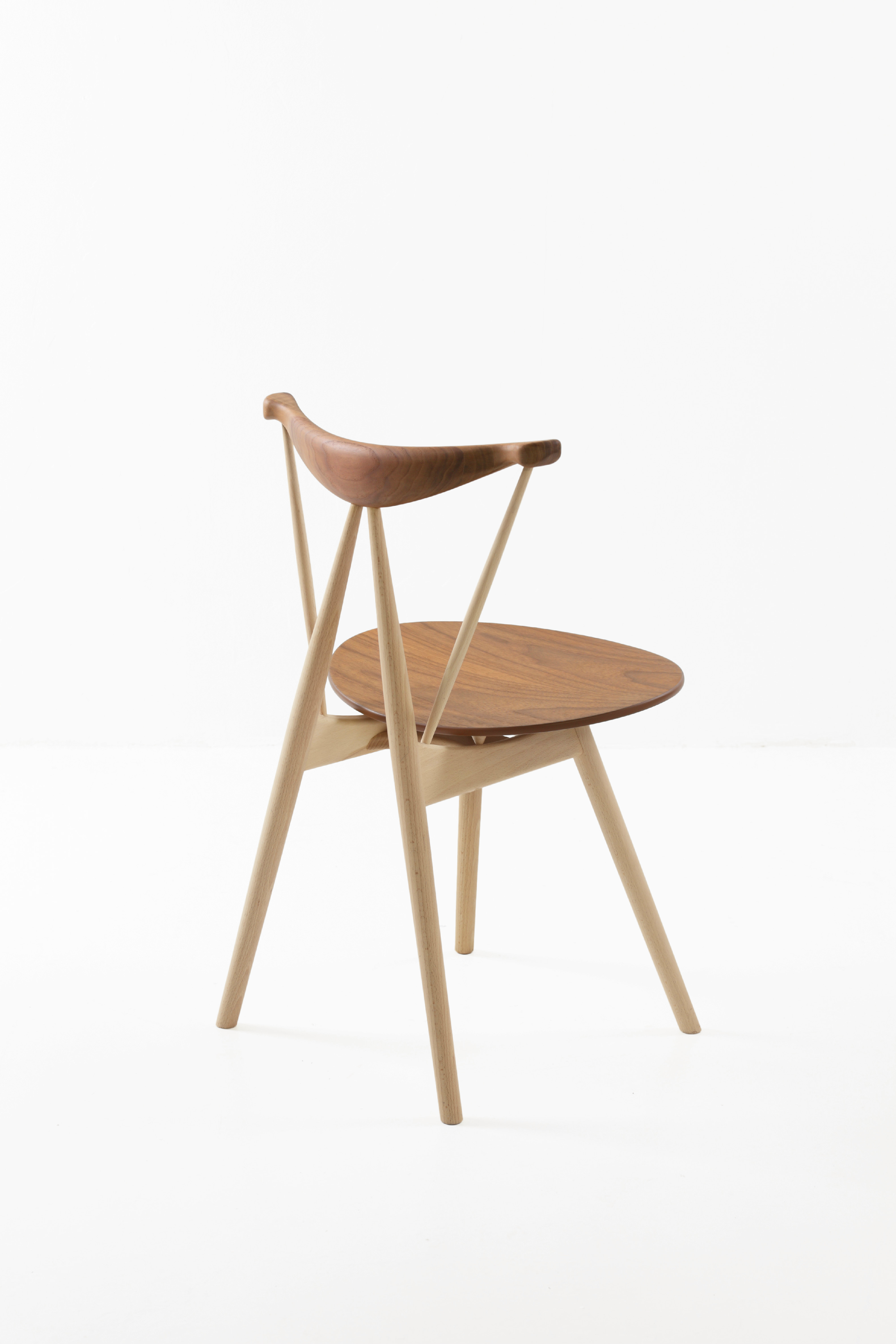 篮球比赛下注平台 - 坐具|餐椅|办公家具|设计师家具|Piano Chair