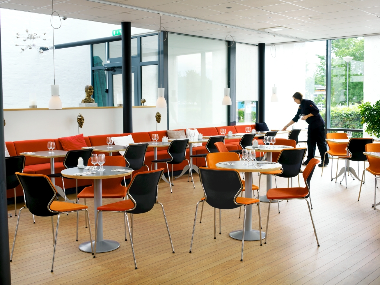 篮球比赛下注平台 - 坐具|餐椅|办公家具|设计师家具|Boo 餐椅/洽谈椅
