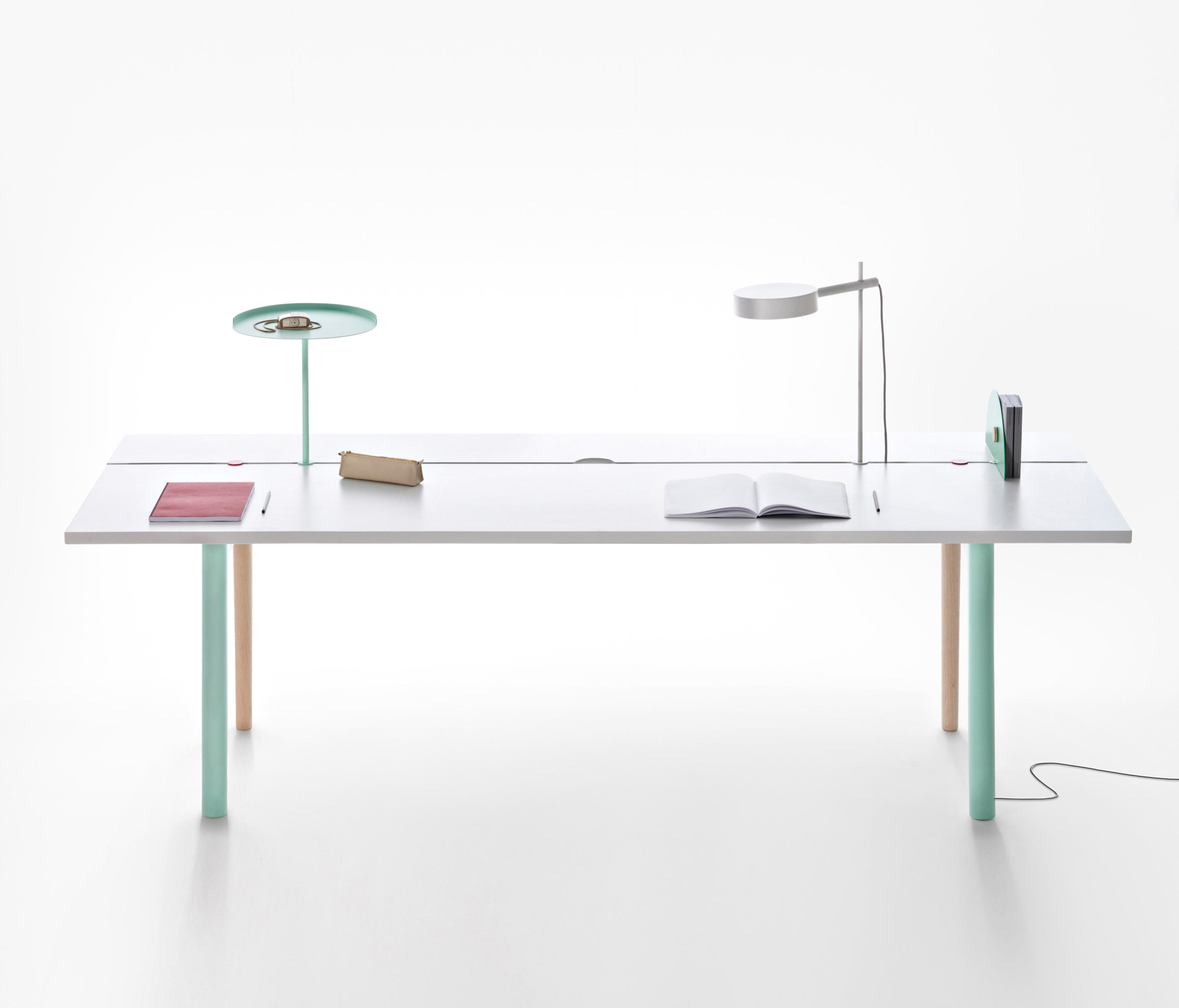 办公屏风|办公屏风系统|办公家具|设计师家具|Offset Table 工作台/办公桌