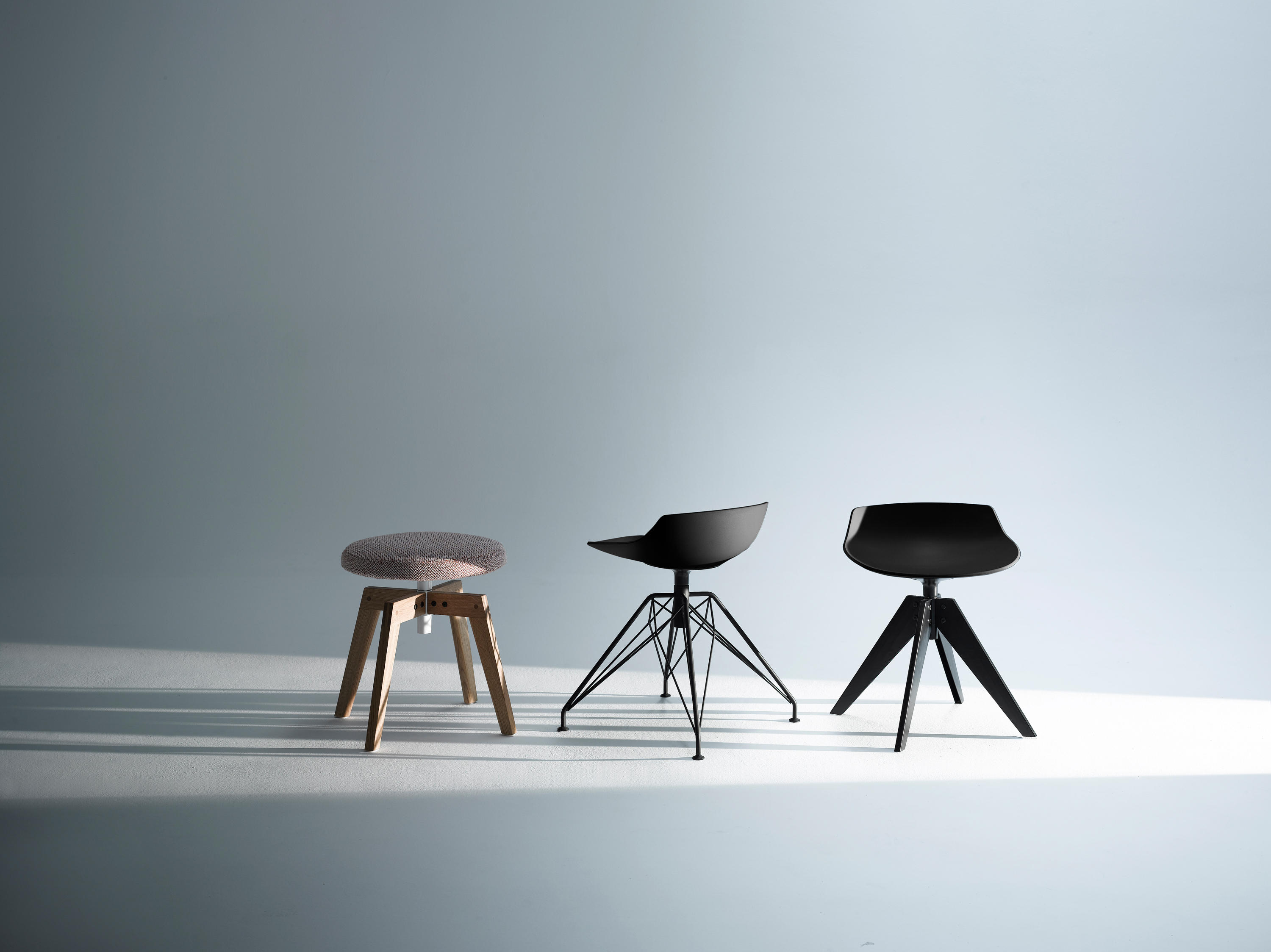 篮球比赛下注平台 - 坐具|吧椅/凳子|办公家具|设计师家具|FLOW STOOL  矮凳