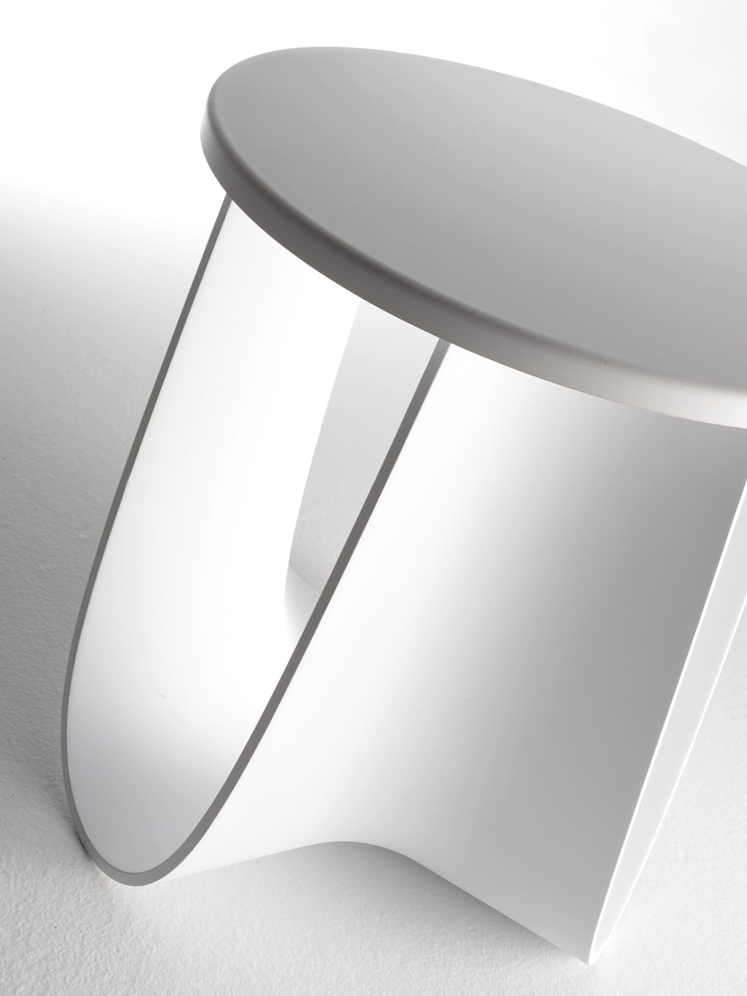 篮球比赛下注平台 - 桌几|茶几/边几|办公家具|设计师家具|Polyurethane stool  茶几/角几