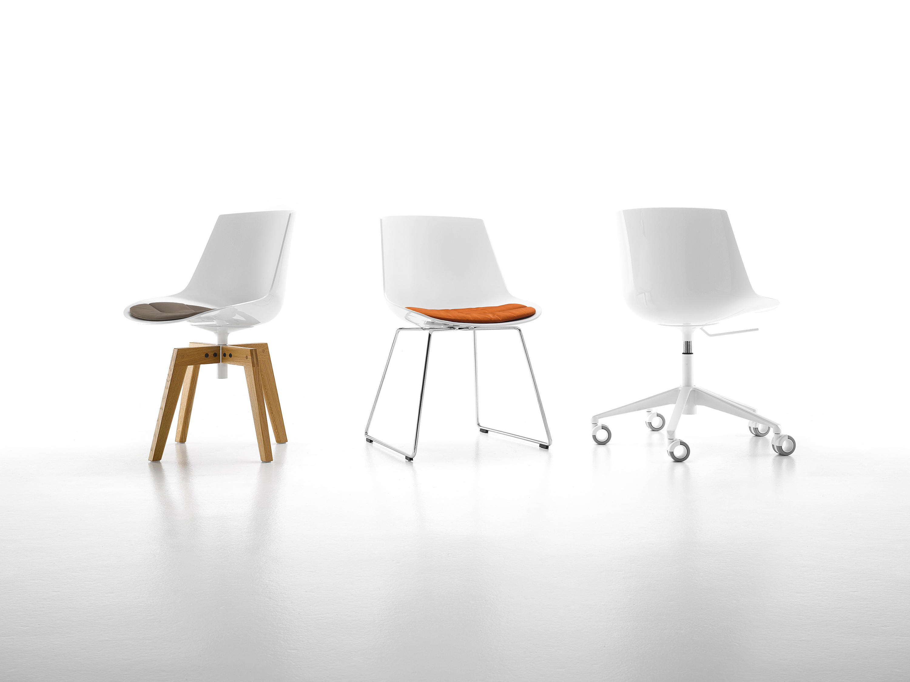 篮球比赛下注平台 - 坐具|餐椅|办公家具|设计师家具|FLOW CHAIR 洽谈椅/餐椅