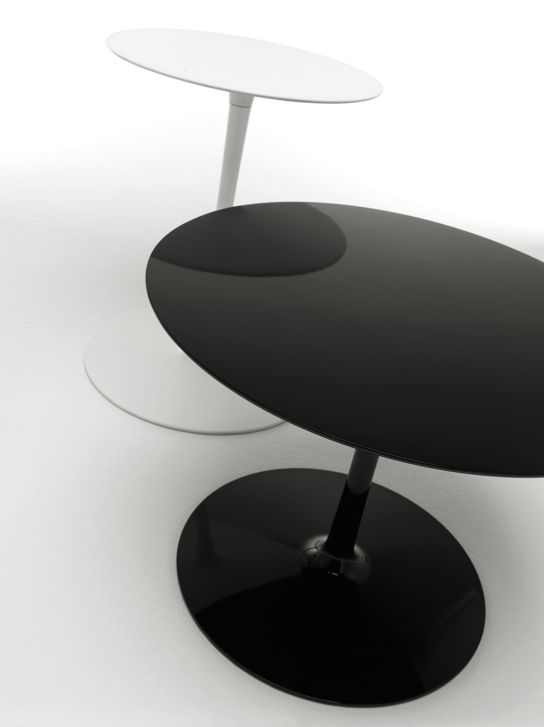 篮球比赛下注平台 - 桌几|茶几/边几|办公家具|设计师家具|FLOW LOW TABLES 茶几/咖啡桌