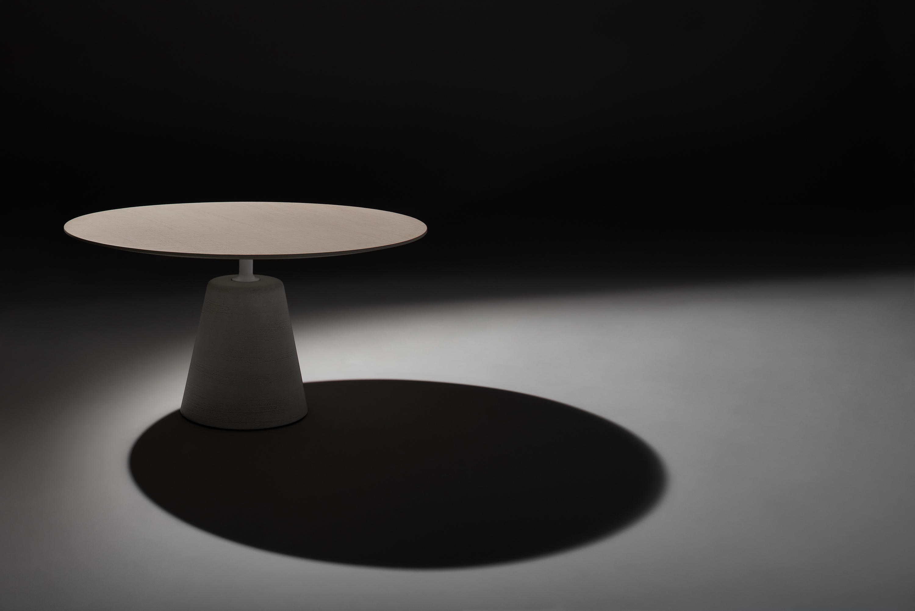 篮球比赛下注平台 - 桌几|餐桌|办公家具|设计师家具|ROCK TABLE 餐桌/咖啡桌
