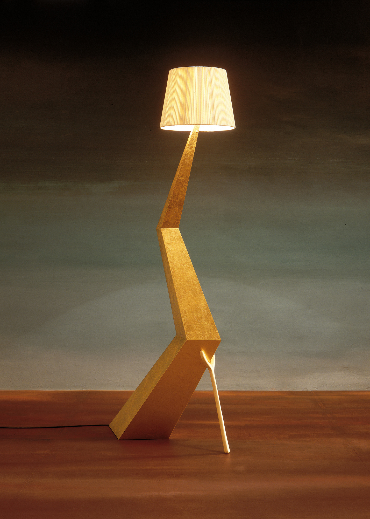 [篮球比赛下注平台 - 灯饰|落地灯|办公家具|设计师家具|Bracelli lamp 落地灯]