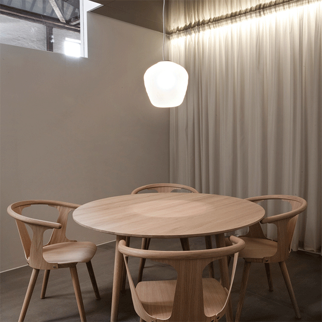 篮球比赛下注平台 - 坐具|餐椅|办公家具|设计师家具|Between SK2 餐椅