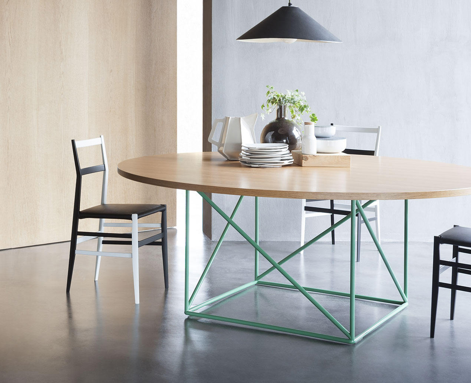 篮球比赛下注平台 - 桌几|餐桌|办公家具|设计师家具|LC15 table