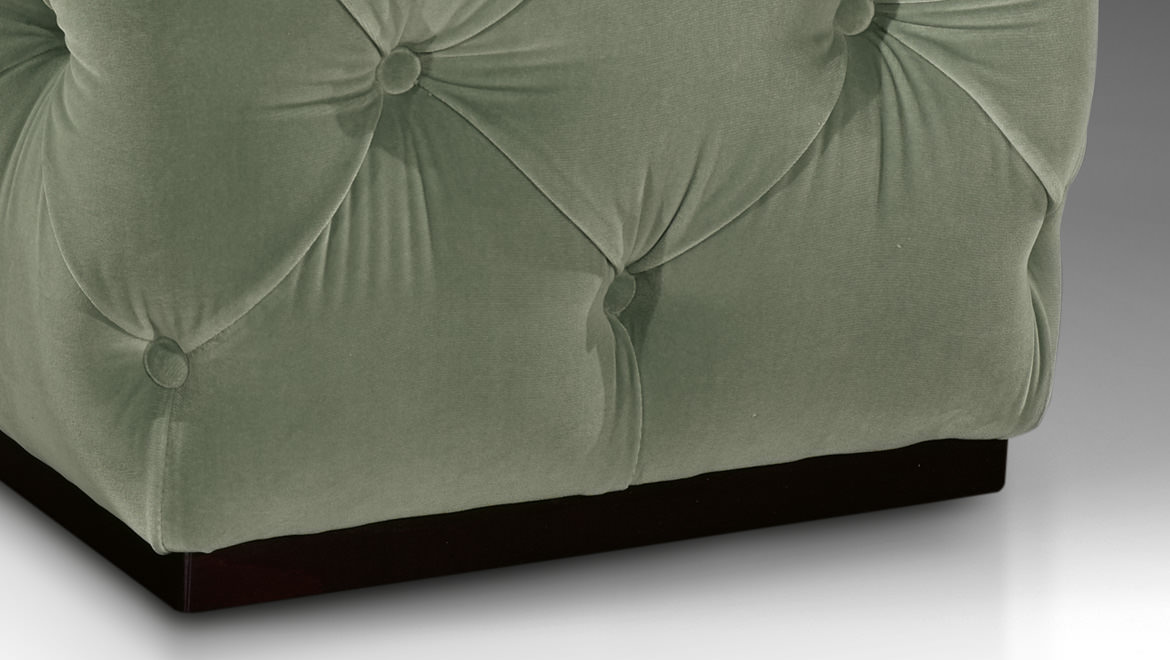 篮球比赛下注平台 - 坐具|吧椅/凳子|办公家具|设计师家具|Kubus Capitonne Ottomans