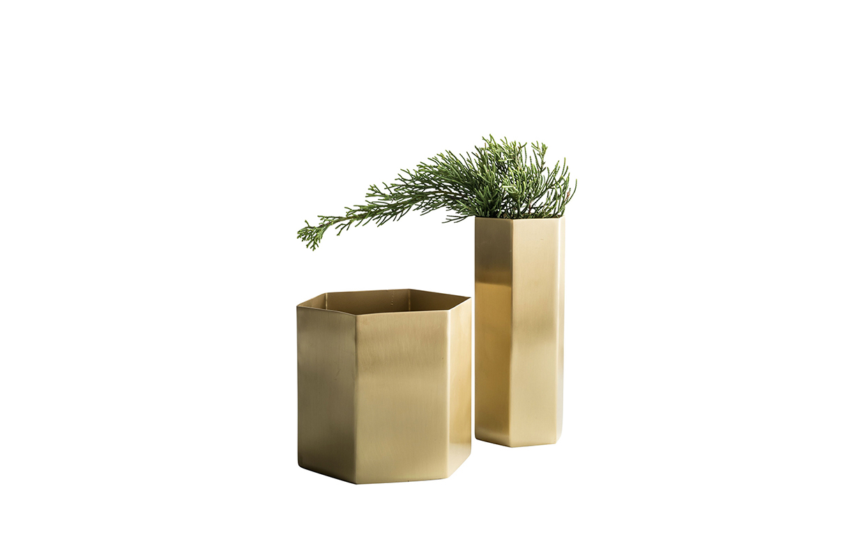 篮球比赛下注平台 - 附件|花器|办公家具|设计师家具|六角花器