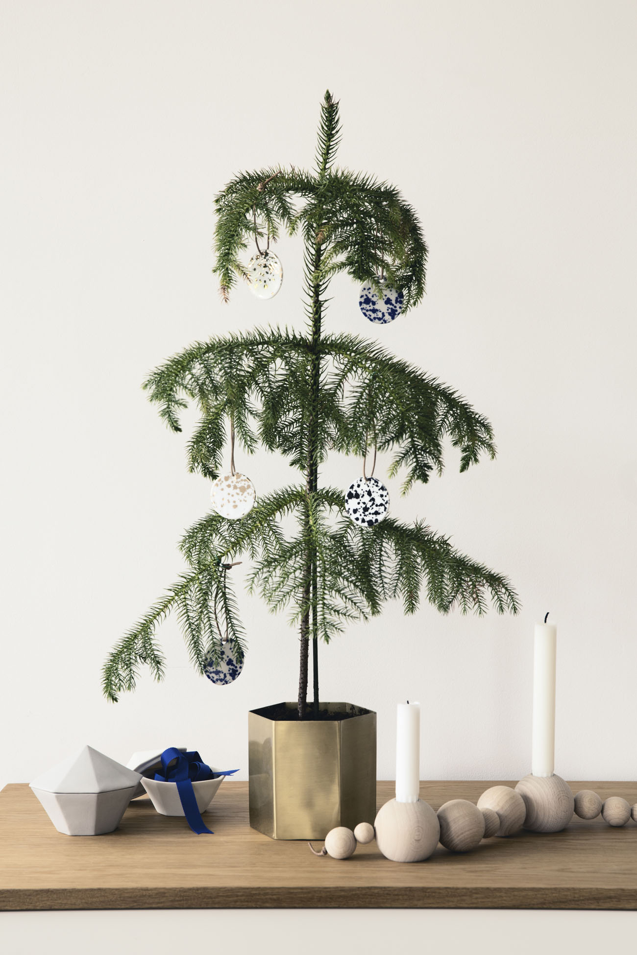 篮球比赛下注平台 - 附件|花器|办公家具|设计师家具|六角花器